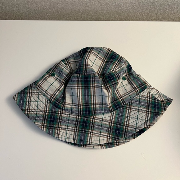 STUSSY PLAID BUCKET HAT ~ AS SEEN ON HAILEY BIEBER - Picture 3 of 5